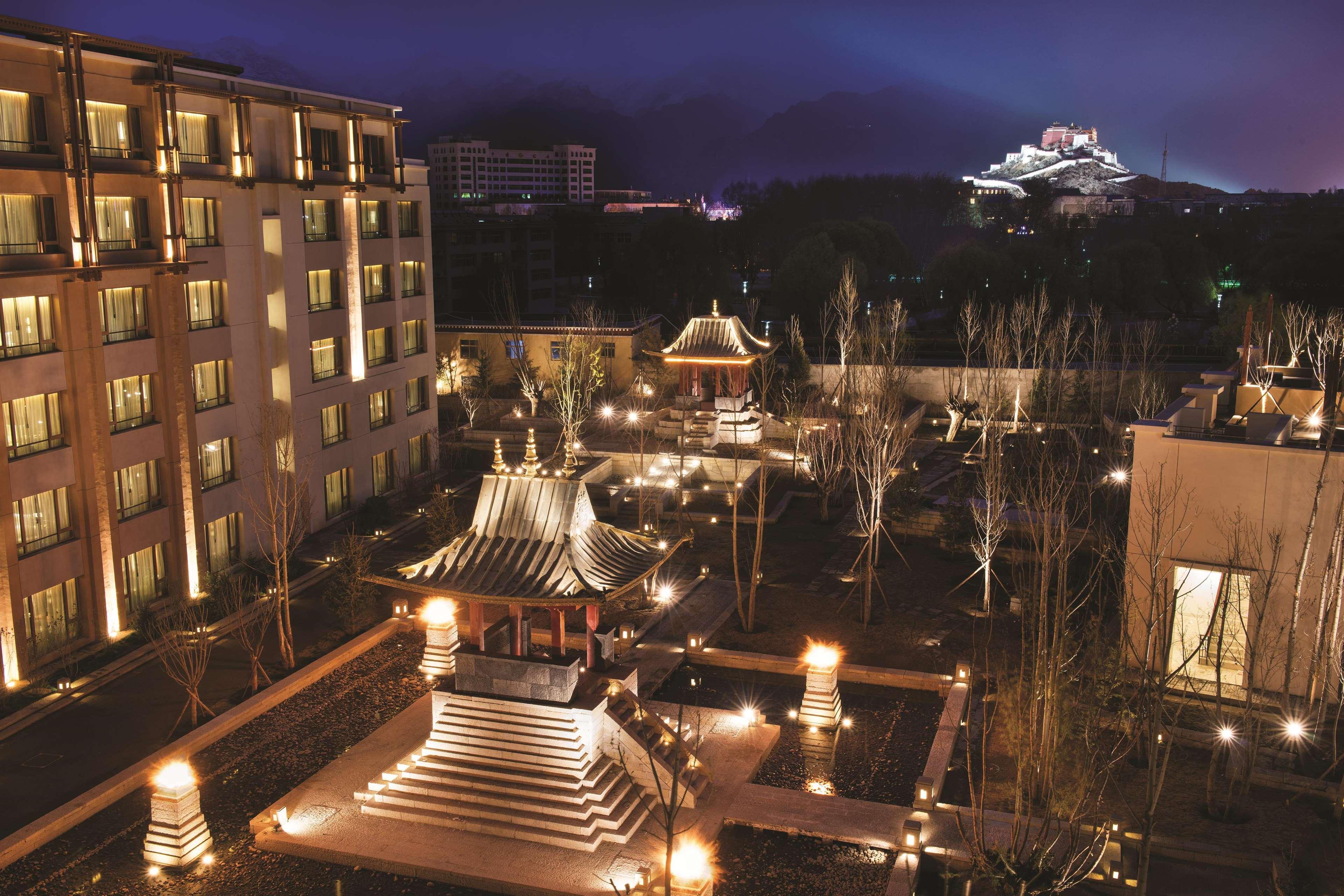 Shangri-La Lhasa Exterior photo
